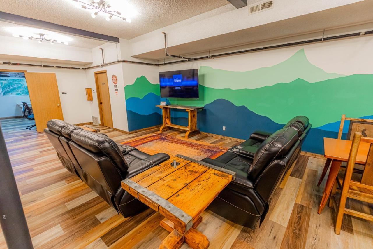 Pintler'S Portal Hostel Anaconda Kültér fotó